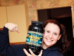Protein Powders vs. Meal Replacement Shakes: Whats the Difference? Protein Powders vs. Meal Replacement Shakes: Whats the Difference?