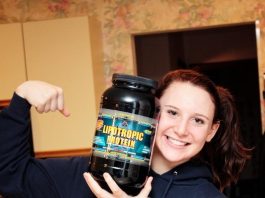 Protein Powders vs. Meal Replacement Shakes: Whats the Difference?