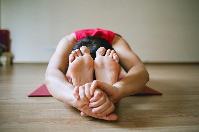 Gentle Stretching Techniques for Immediate Relief