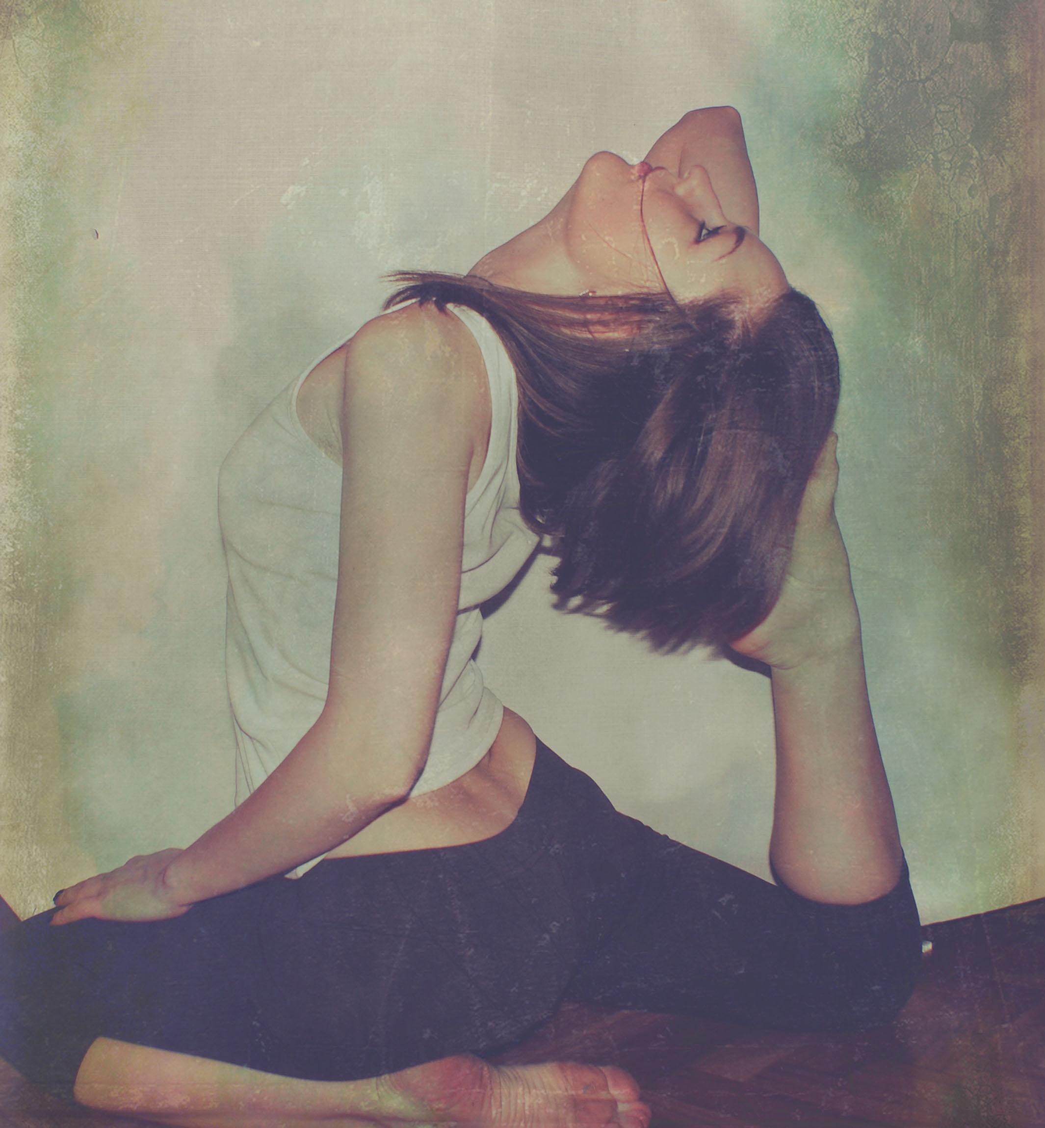 Exploring Yoga Poses That Alleviate Stress and Anxiety